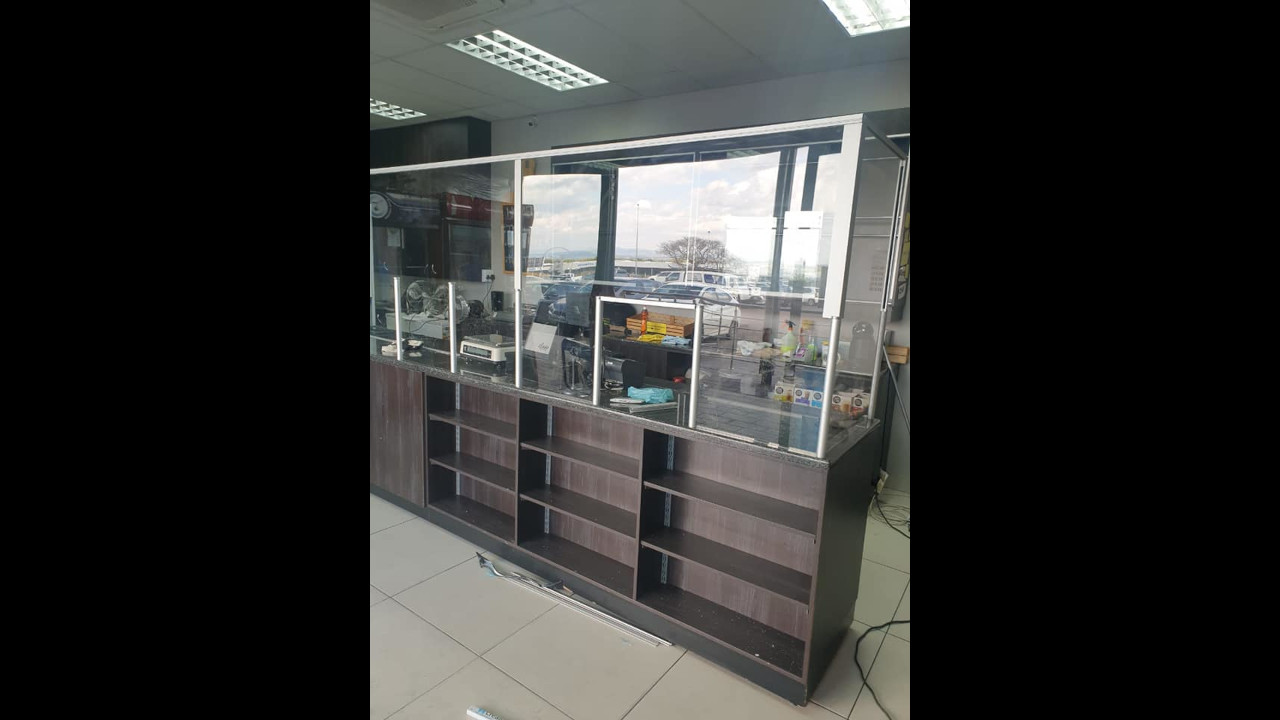 Covid Cashier Screens.